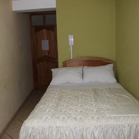 Posada De Percybal Lago Inn Πούνο Εξωτερικό φωτογραφία