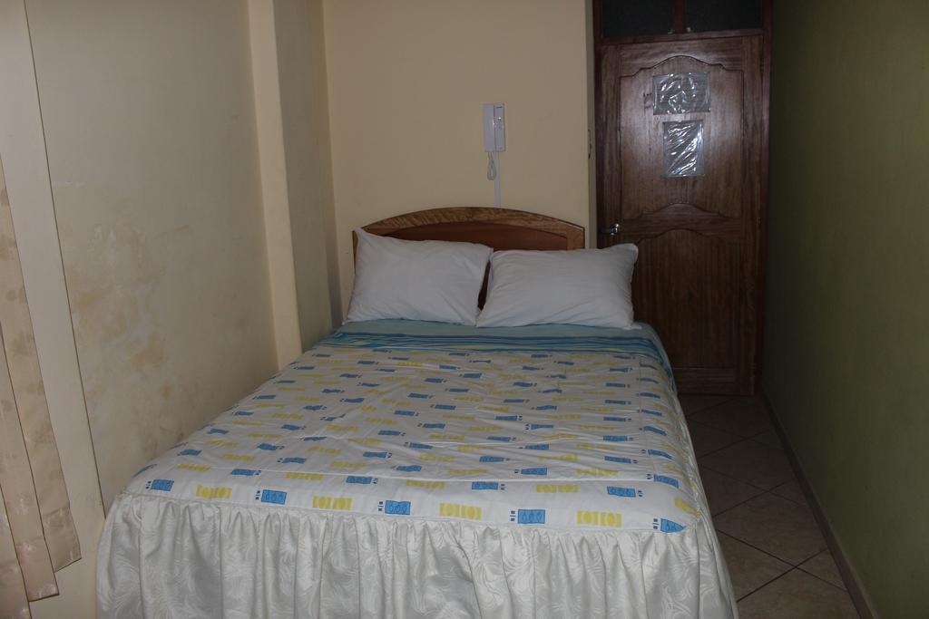 Posada De Percybal Lago Inn Πούνο Εξωτερικό φωτογραφία
