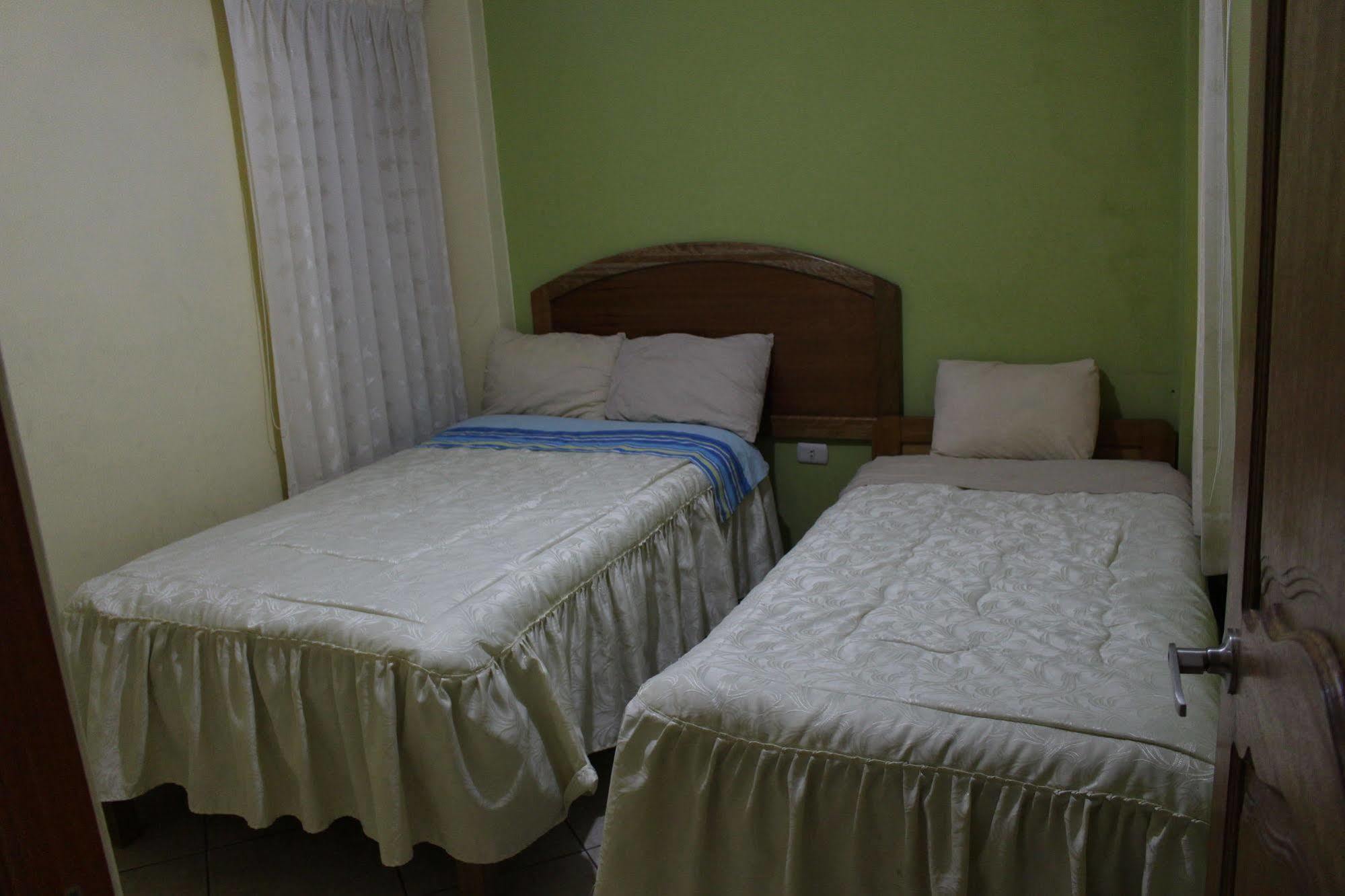 Posada De Percybal Lago Inn Πούνο Εξωτερικό φωτογραφία